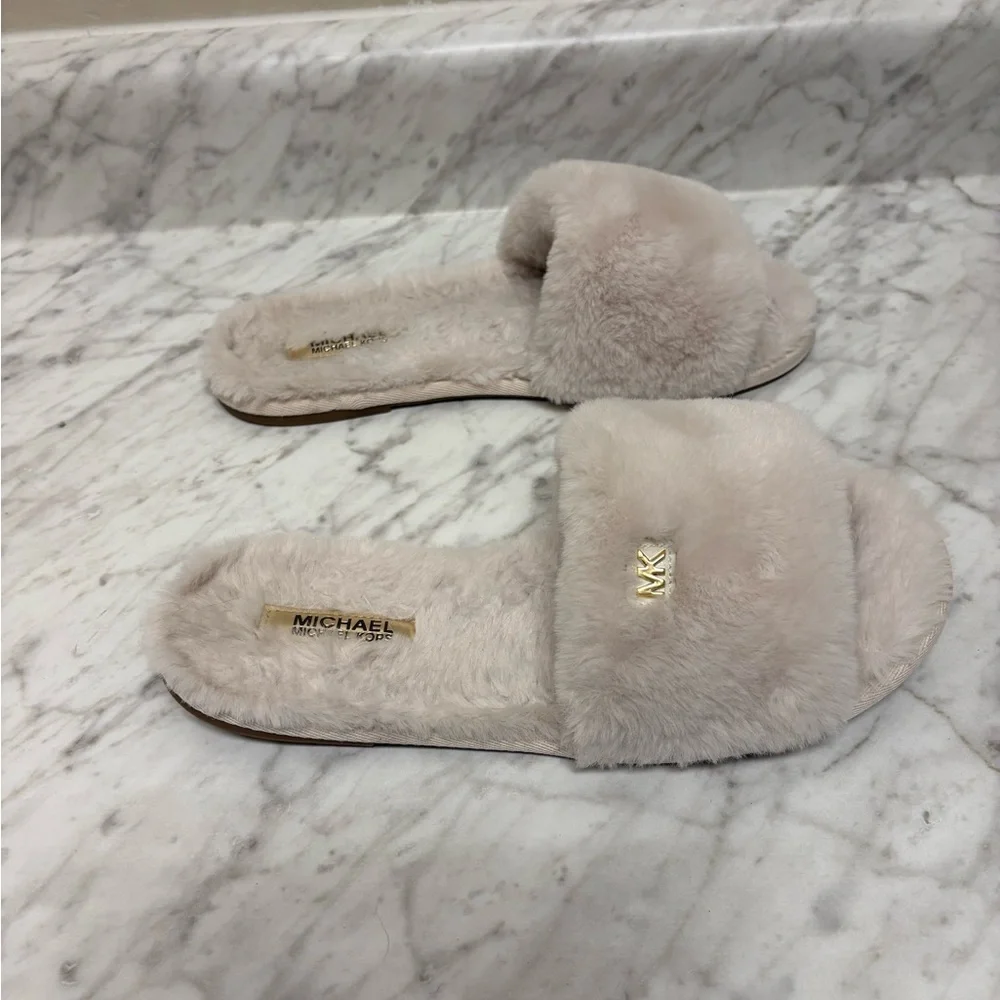 Michael Kors Faux-Fur Slide Slippers in Blush